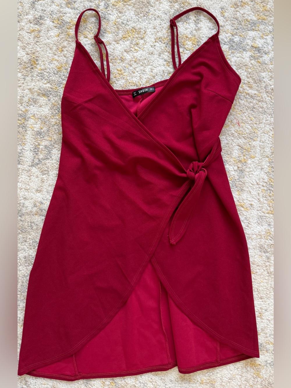 SHEIN Burgundy Sleeveless Knot Front Dress